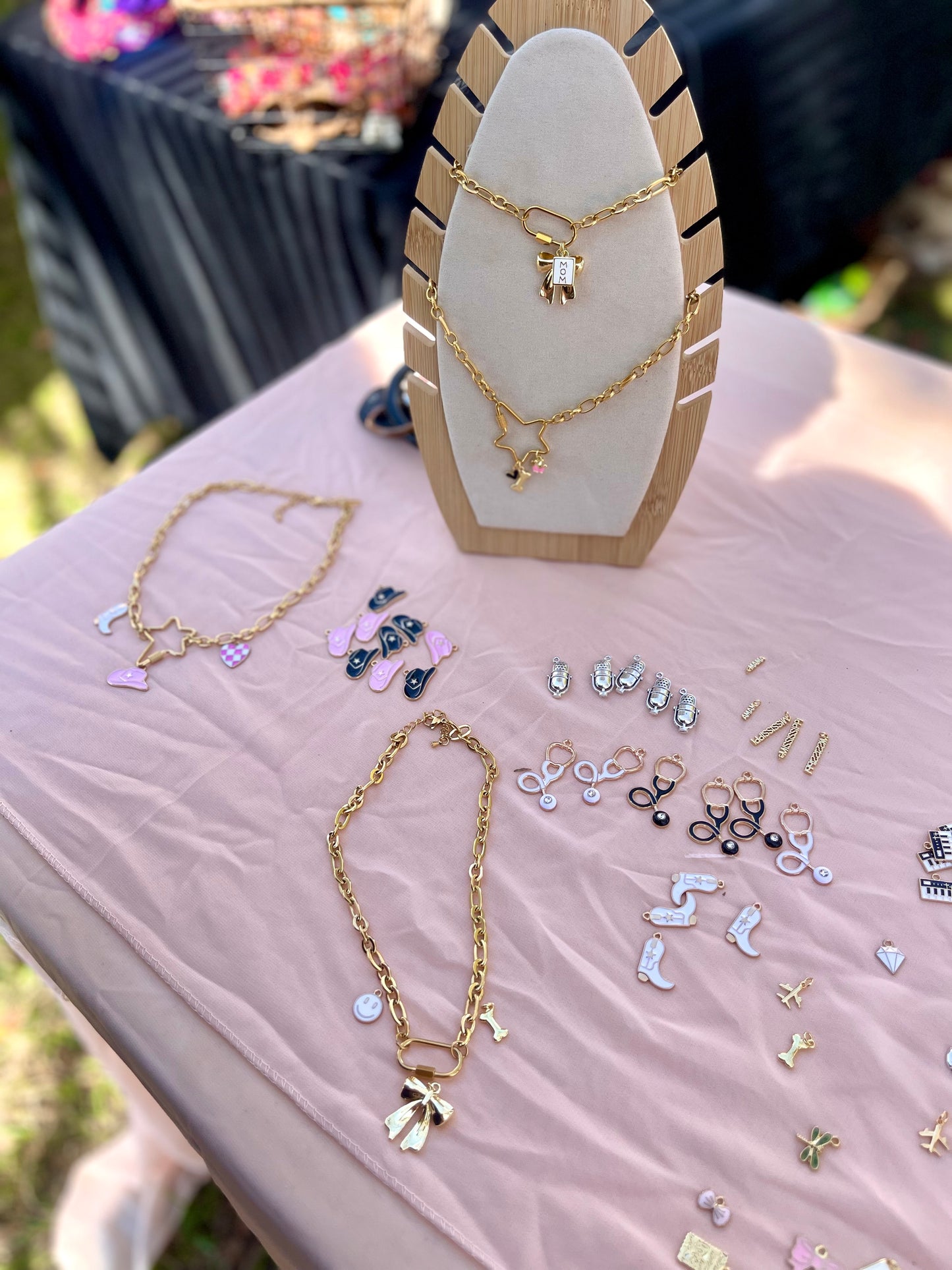 Charm Bar