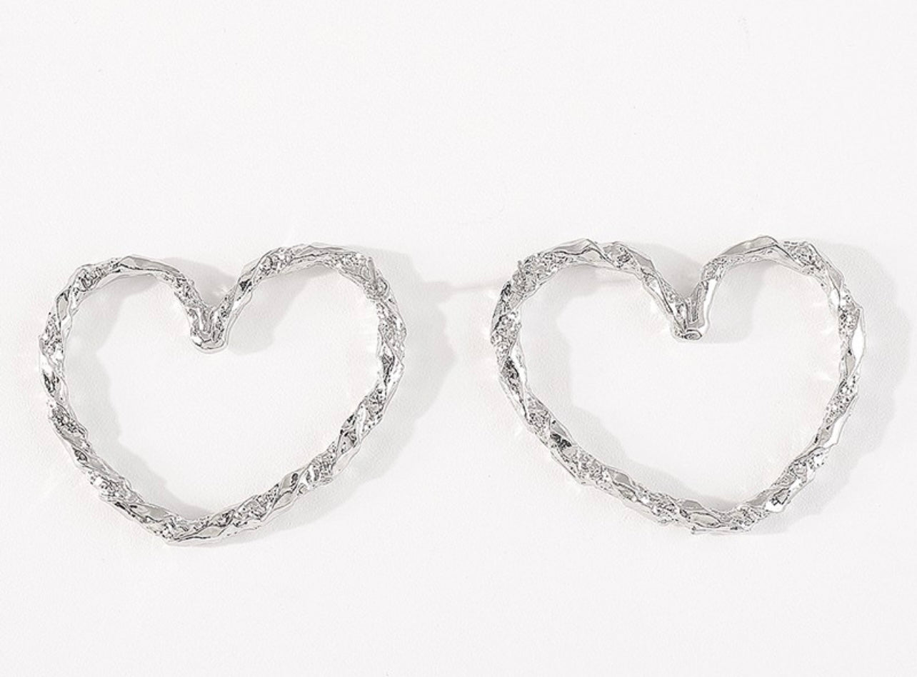 Metal Heart Dangle Earrings